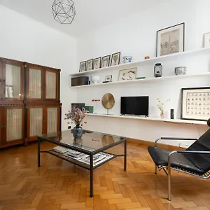 Apartment Homemi 5 Vie, Milan